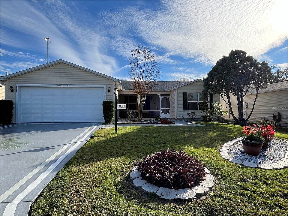 1st image of 9584 SE 168th Maplesong Ln