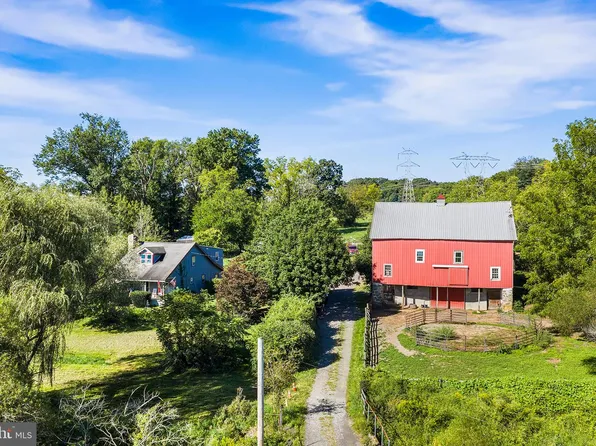 1989 Grant Rd, Coopersburg, PA 18036