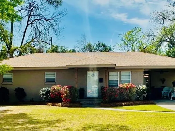 802 Comer Ave, Eufaula, AL 36027