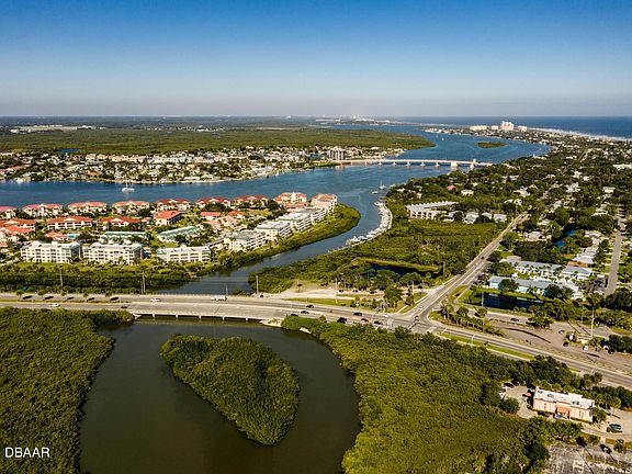 5th image of 432 Bouchelle Dr APT 303