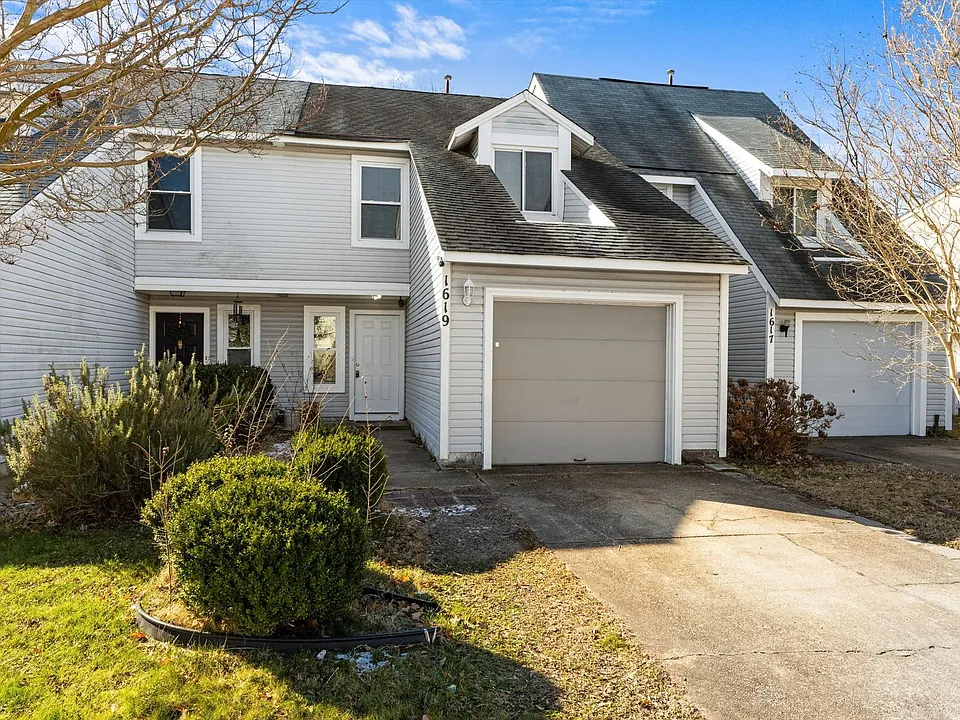 1619 Slidell Ln