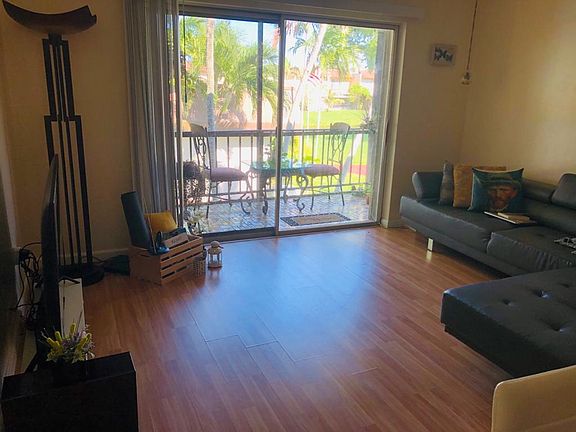 5th image of 10375 N Kendall Dr APT J6