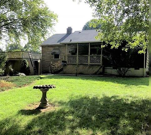 4th image of 808 Bounous St NW