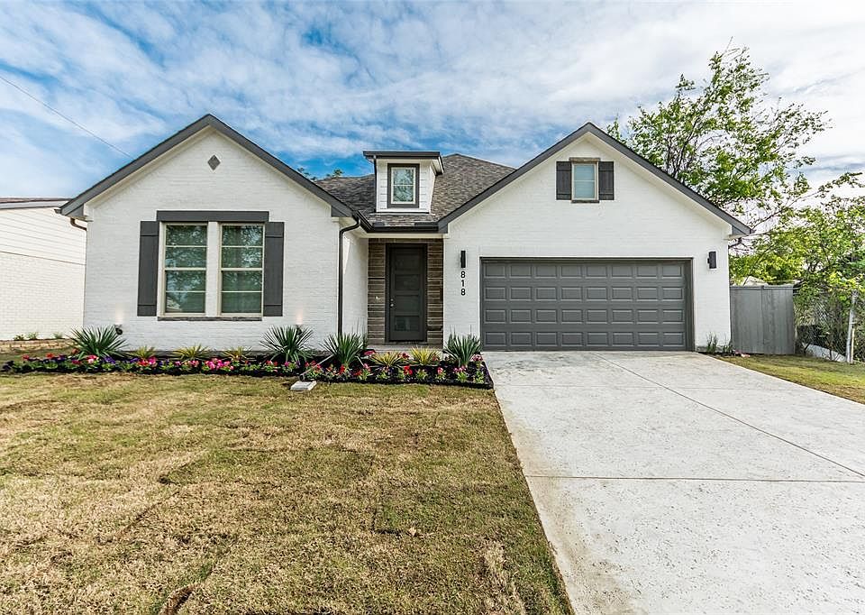1st image of 818 E Linda Dr