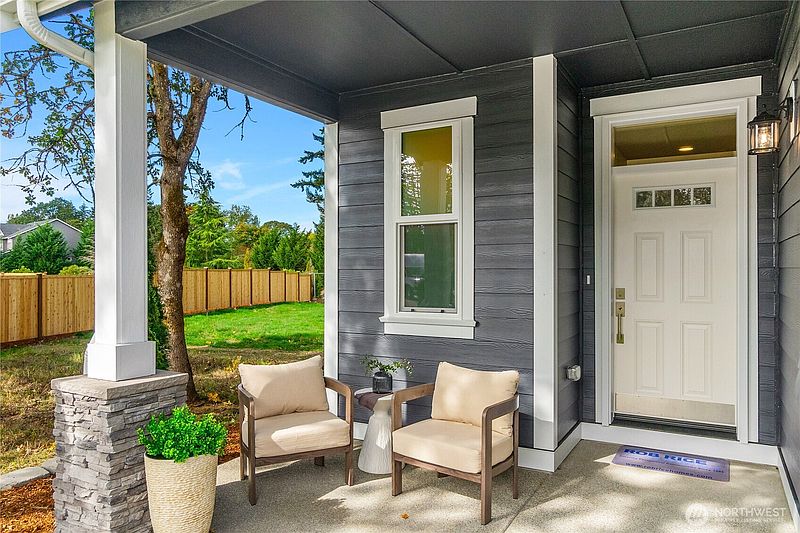 2nd image of 4649 Brielle Street SE