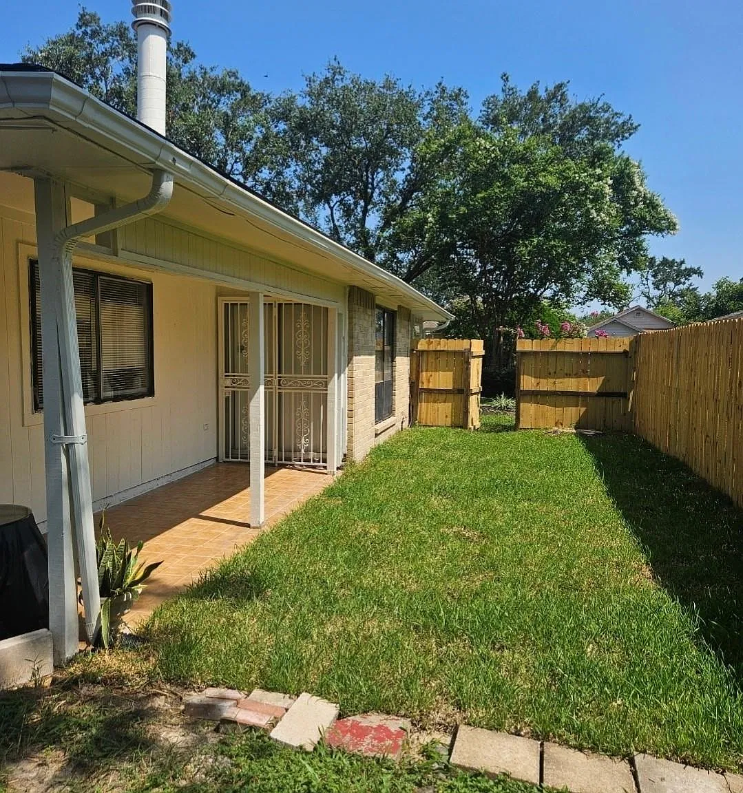 3 bed, 1.5 bath, 1366 sqft, $1,950 — Photo 4