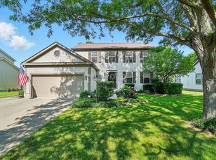 3383 Parkbrook Dr, Grove City, OH 43123