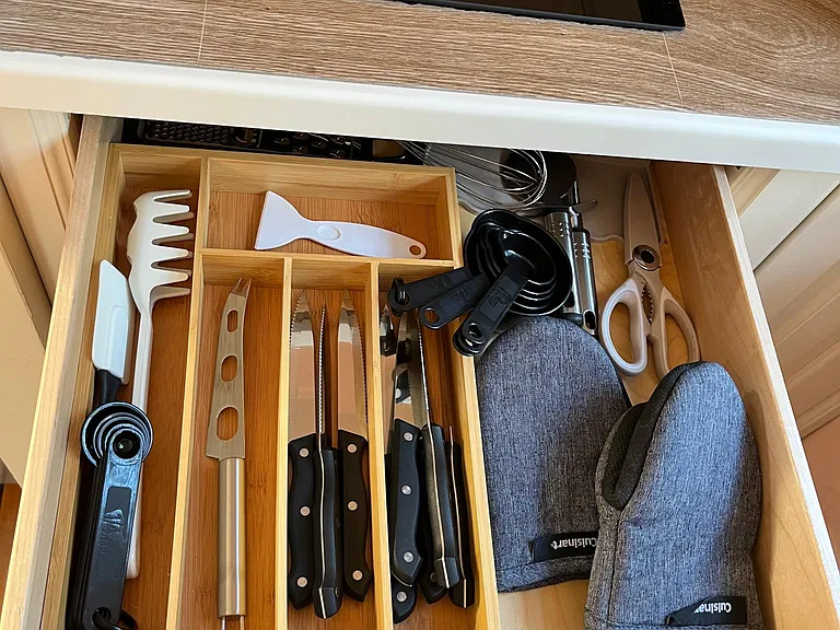 Kitchen utensils