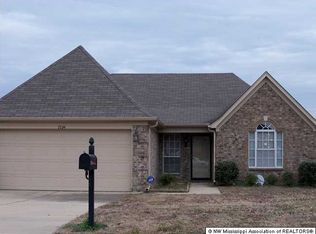 7284 Durango Dr, Horn Lake, MS 38637