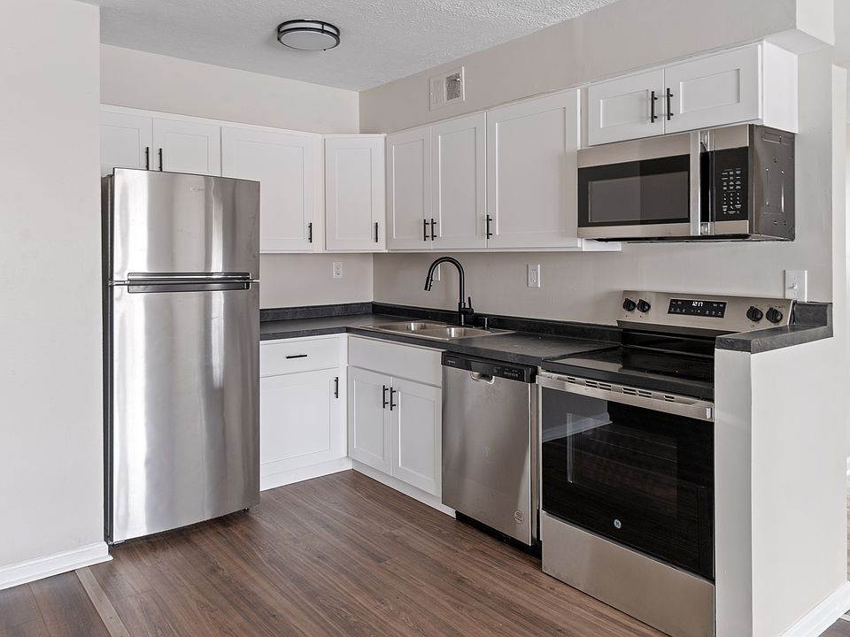 1st image of 2601 Le Blanc Ct APT 6