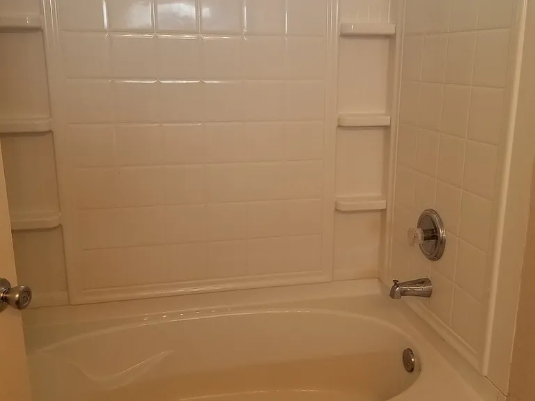 5123 Fountain Hl — Photo 7