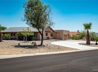 809 N Ridge Cir, Bullhead City, AZ 86429