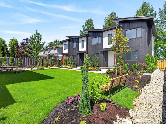 5th image of 1590 Piercy Ave #9