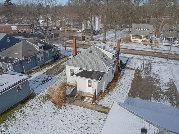 4th image of 219 W Central Ave