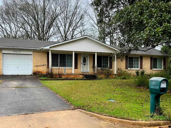10002 Camille Dr SE, Huntsville, AL 35803