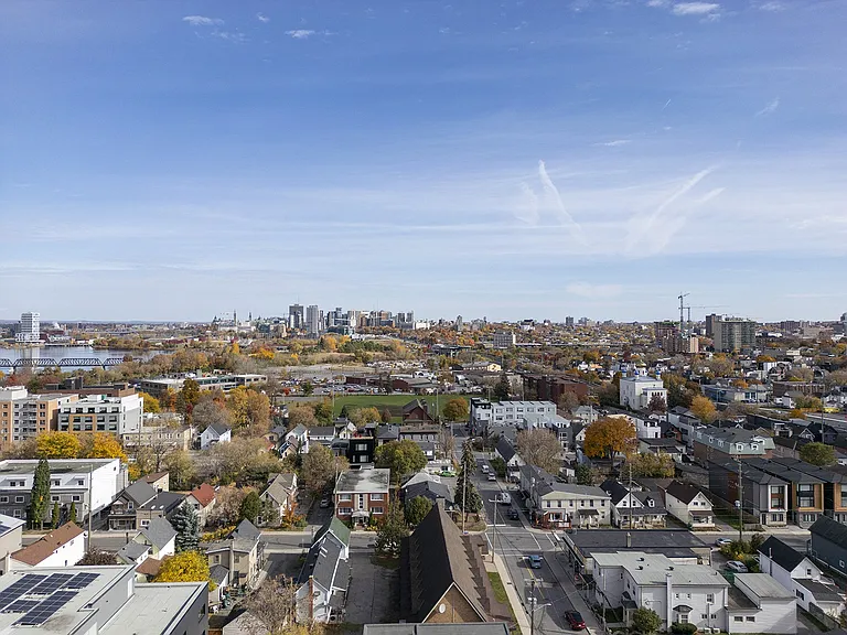 159 Parkdale Ave — Photo 52
