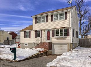 37 Pratt St, Tewksbury, MA 01876