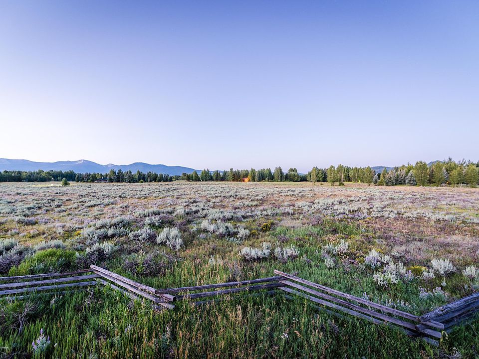 200 E Sagebrush Dr, Jackson, WY 83001 Zillow