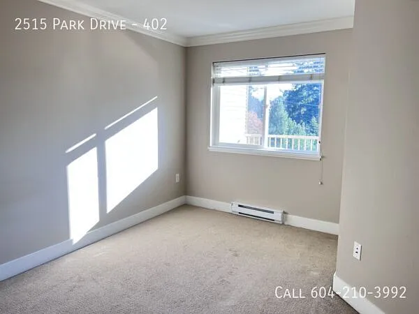 2515 Park Dr #402 — Photo 4