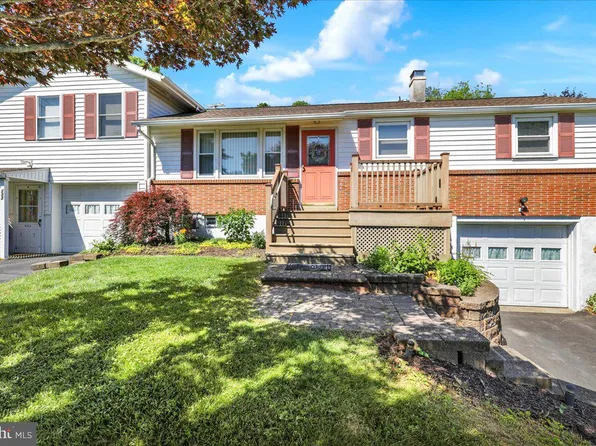 702 Frederick St, Reading, PA 19607