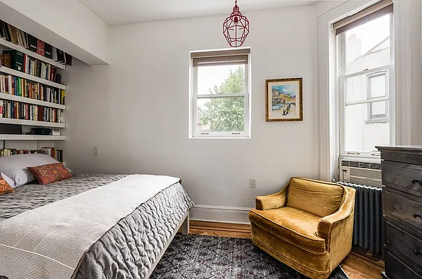 Sold by Compass | media 6