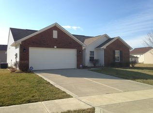 8205 Dartmoth Ln, Avon, IN