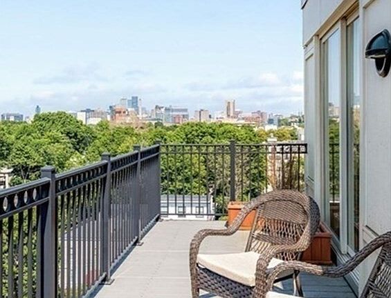 2nd image of 323 Boylston St #1-602