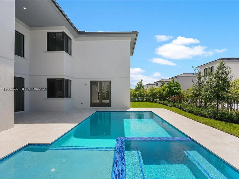 19602 NE 14th Ct — Photo 19