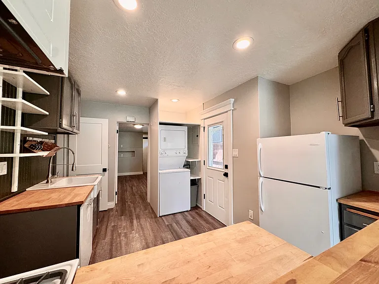 1145 E Princeton Ave #2 — Photo 11