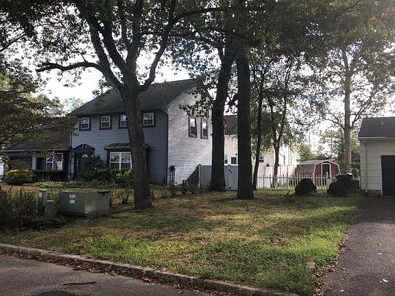 3rd image of 1117 Di Salvo St