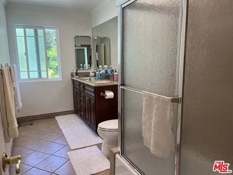 5819 Fairhaven Ave — Photo 18