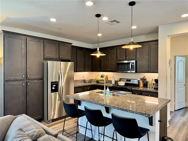 10577 Cannon Dr — Photo 4