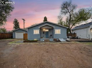 2822 W Cucharras St, Colorado Springs, CO 80904