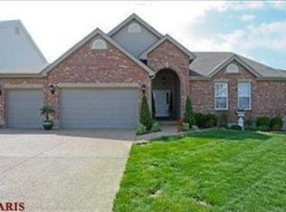 548 Legacy Pointe Dr, Saint Peters, MO 63376