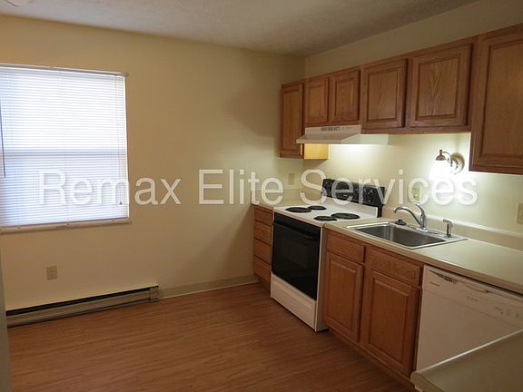 5th image of 2641 Red Rock Blvd APT D