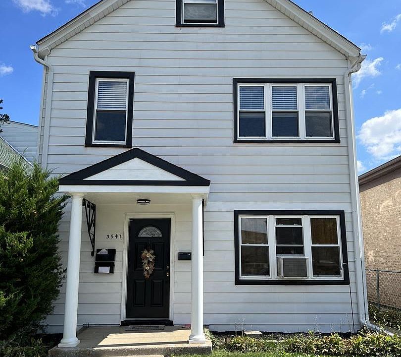 1st image of 3541 N Neenah Ave #2