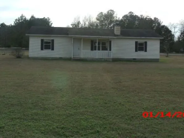 209 Meadow Lake Dr, Ochlocknee, GA 31773