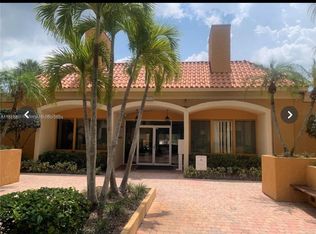 Venitian Garden, Hialeah, FL 33015