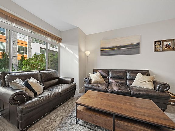 3rd image of 11887 Burnett St #114