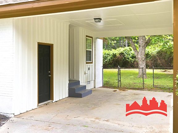 5th image of 473 Jeanne Dr
