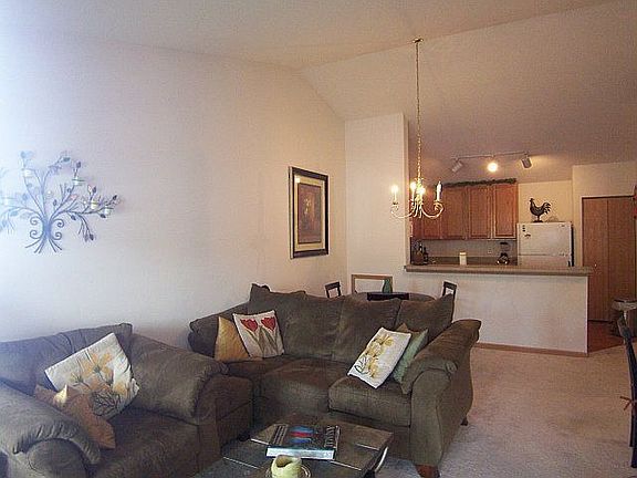 4th image of 2119 Silverstone Dr