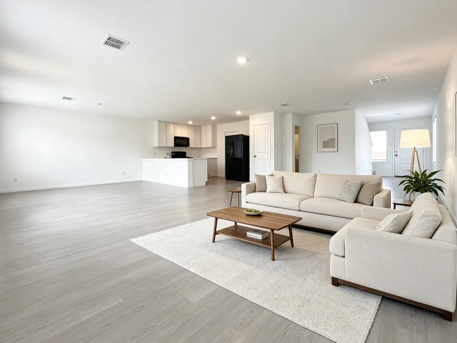 4 bed, 2.5 bath, 2279 sqft, $2,549 — Photo 4