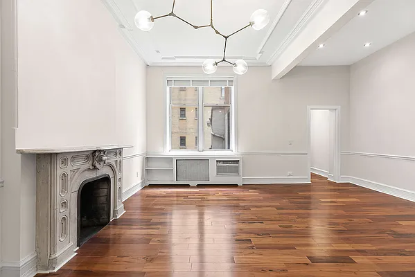 Sold by Compass | media 2