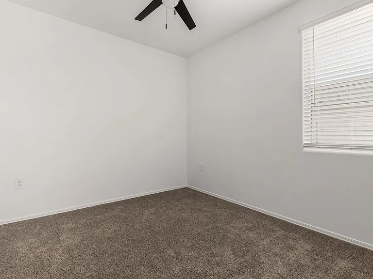 103 S Collier Ln — Photo 23