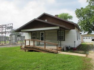 410 W Porter St, Palestine, IL 62451