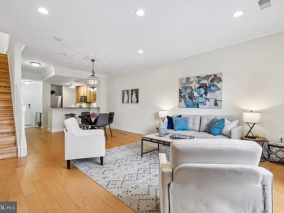 4th image of 801 Pleasant Dr #80111