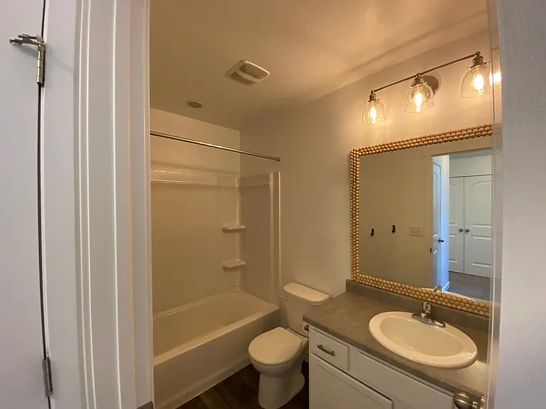 2bathroom