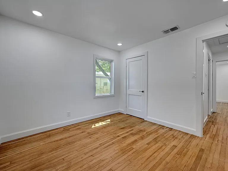 203 Nelray Blvd — Photo 15
