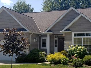 3530 Pond Vw, Avon, OH 44011