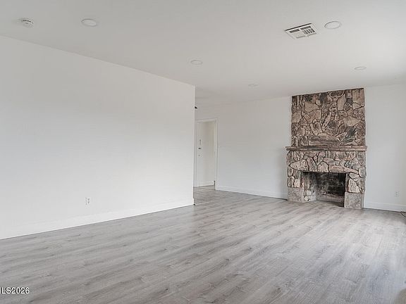 4th image of 1401 Bresson Ave